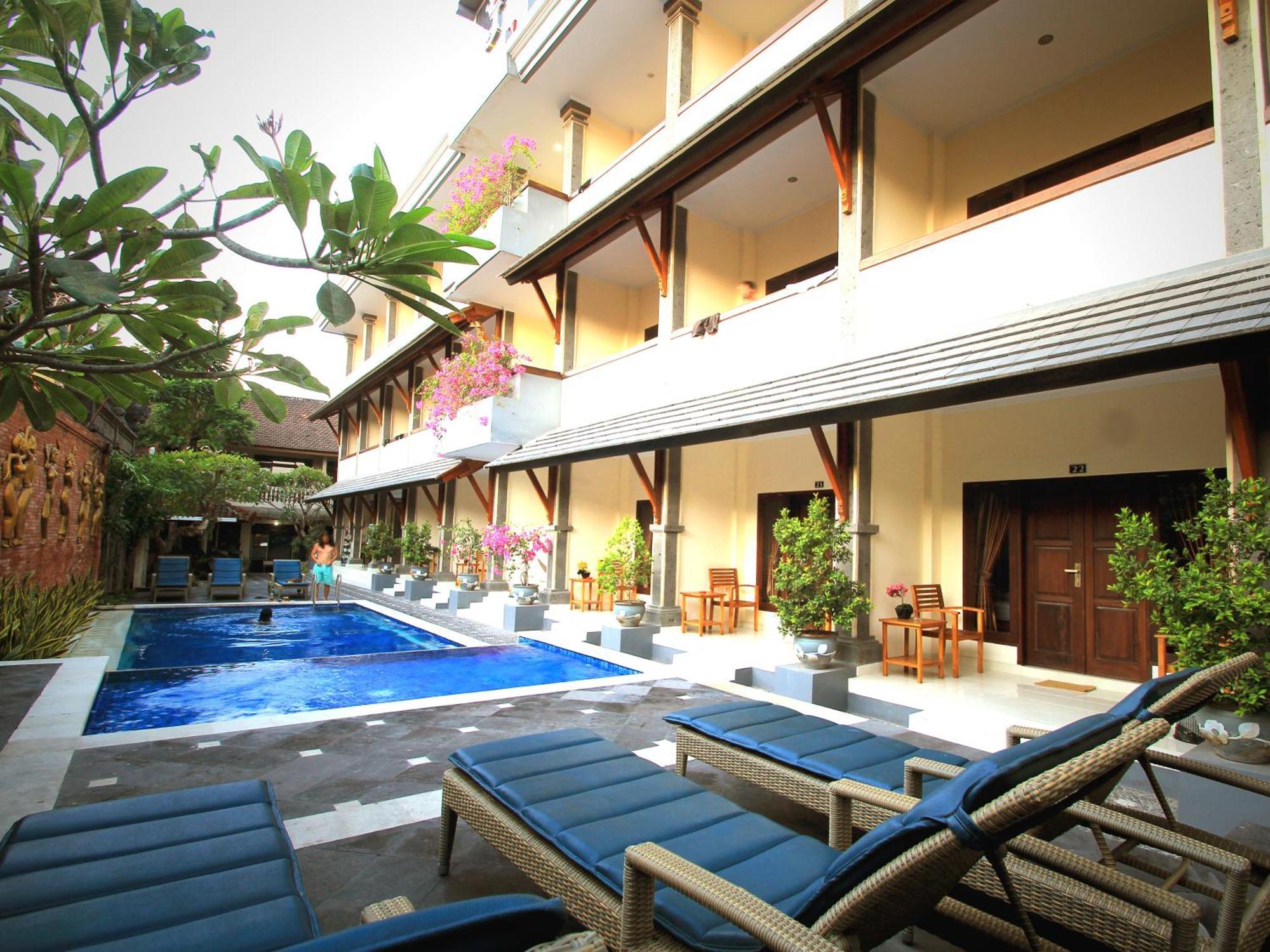 Jesens Inn II Kuta Lombok Exterior foto