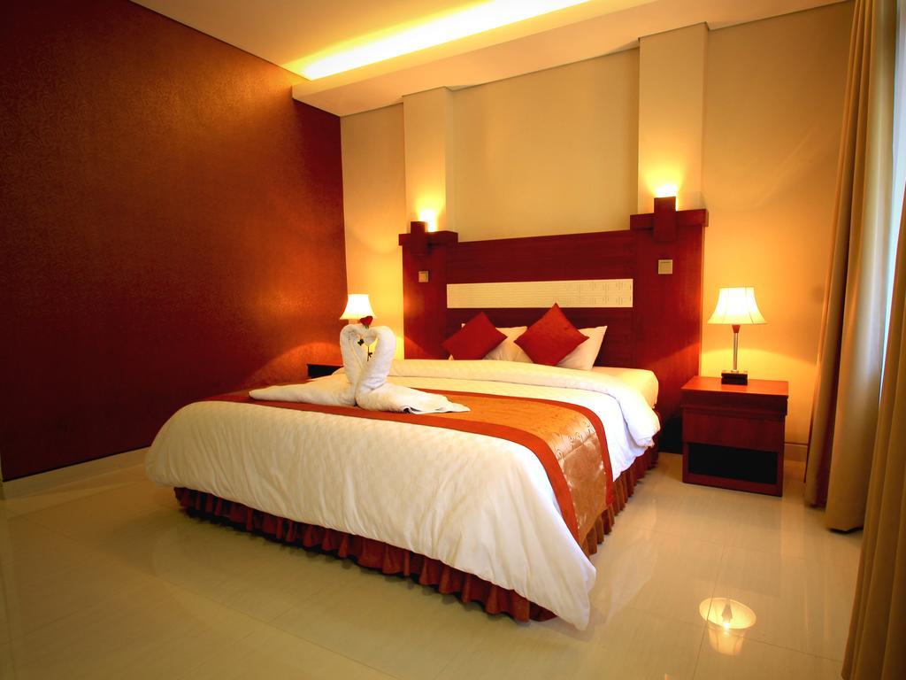 Jesens Inn II Kuta Lombok Exterior foto